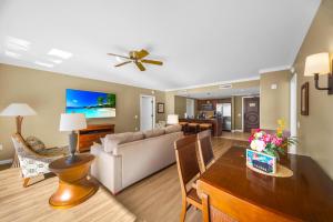 Honua Kai Konea 2 Free Rental Cars KBM Resorts Family Friendly 2 Units 5 Bedrooms ML-2477