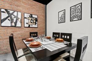 Industrial Loft King Bed and 2 Office Spaces