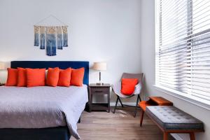 Cozy 32 Stylish home great for families