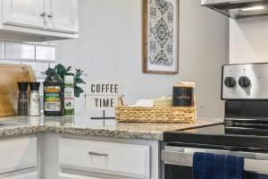 Stay Close to the Action 1BD AT and T Walkable