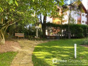 S. das Tulipas 204 - Apto 3 suítes no Centro de Gramado