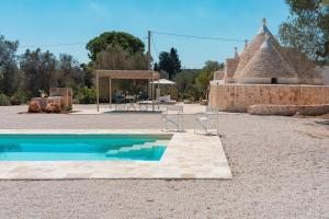 Trulli Scacciapensieri With Pool