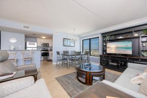 Island Winds East 501 condo