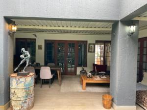 The Little Mongrel Deluxe Space Bryanston