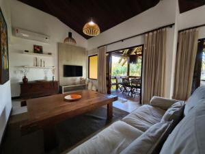 Reserva Imbassaí Vista Jardim Apartamento 3 suítes F3 201