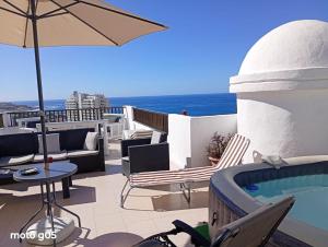 Garajonay Atico Costa Adeje & Jacuzzi& barbacoa Gran terraza