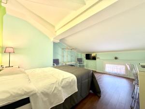 Via Mazzini 4 - Vivi Bologna