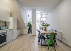 Modern Duplex-2Bedrooms 1.5Baths-Delicias