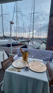 Love Boat Paradise La Rochelle