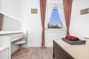 Private Hot Tub - Garden Terrace - Free Parking - Zen & Bubbles