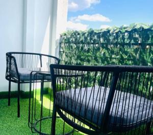 Stylish Comfort studio on a Budget!