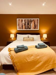 LivinSpace- Modern and spacious 2 bed flat in Central Sutton