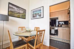 Great Location! 2BD,2 Bath in Centre of Edinburgh