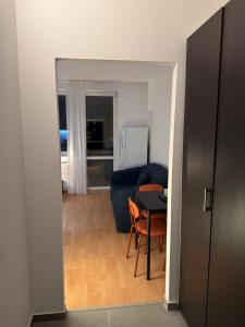 Cozy apartment near City Center with easy transport access