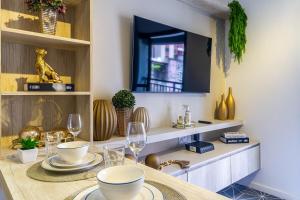 MY706 · MY706 Completo e ao lado do Shopping Frei Caneca