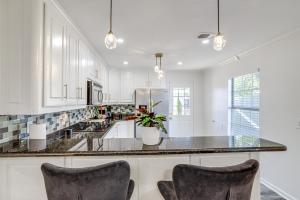 Walk to Cultural District Fort Worth Home with Yard