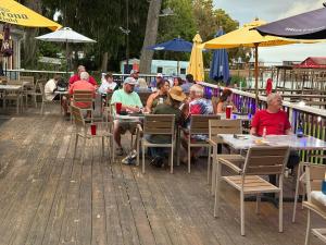 Porkys Lodge, Bar & Grill