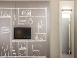 ibis Manchester Centre 96 Portland Street