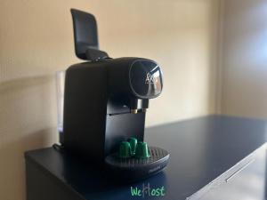 COMM - Proudhon 8 - SC - Studio élégant et lumineux pour 2 personnes