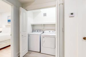 Bahia Beauty - Master House