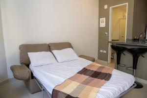 Loft c Wi-Fi e Smart Lock a 650m do Projeto Tamar