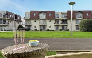 Amazing Apartment In Bredene