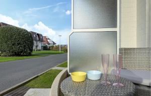 Amazing Apartment In Bredene