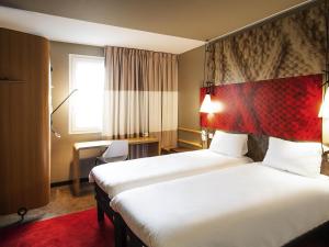 ibis Paris La Defense Courbevoie