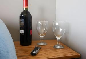 Lisjoy09: Refúgio de Luxo em Alpha