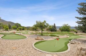 Peaceful Double Queen Stay Near Park City & Deer Valley Ski Resorts - 1083