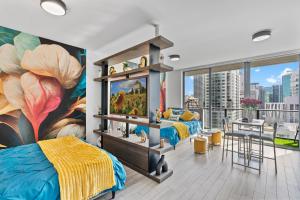 Penthouse Infinity Pool & Jacuzzi