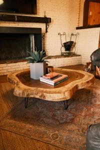 Casita Mistica A Southwest Adobe Field Home