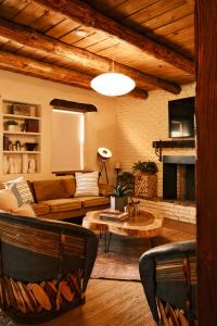 Casita Mistica A Southwest Adobe Field Home