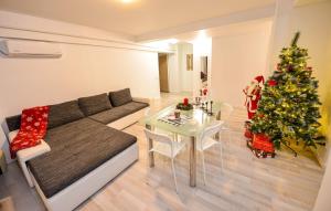 Pierre Cardin Deluxe Apartment With Terrace by Magniflex