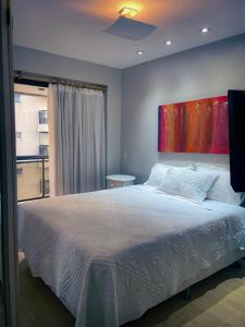 Luxury Ipanema Suites - Pool, Steps from the Beach