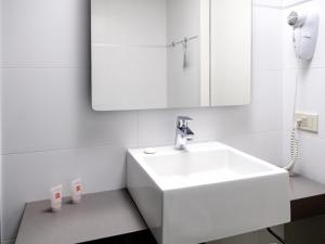 ibis Montevideo Rambla