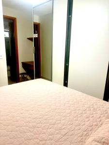 Apto 2 quartos em Intermares