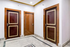 Super Hotel Continental Restuarant & Cafe