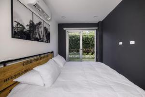 Corporate Stays Urban Flats 1 Bedroom