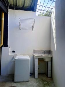 Casa frente al mar en la montaña