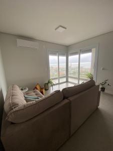 Apartamento Aconchegante com Piscina a 2 Quadras da Beira-Mar