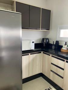 Apartamento Aconchegante com Piscina a 2 Quadras da Beira-Mar