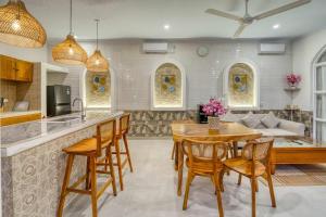 Villa Bibiz Romantic 3BR Villa Retreat in Seseh