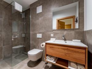 Wanderlust Mountain Chalet