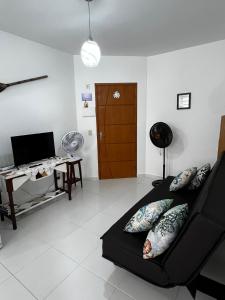 Apartamento em Ubatuba à 150m da Praia do Perequê-Açu