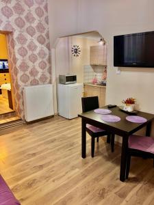 Ultracentral Apartment 2