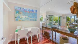 Villa Avoca - Stroll To The Sand, Cafes, & Cinema