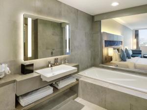 Novotel Jakarta Mangga Dua Square