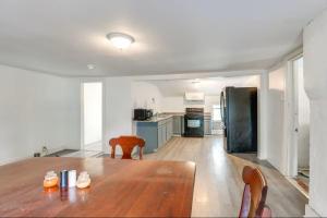 Bath New York Apartment