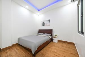 Spacious City 2Bed 1Bath Upstairs Home